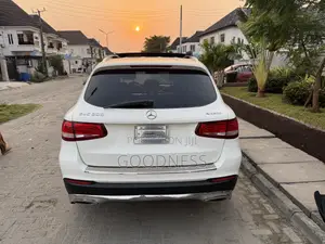 Mercedes-Benz GLC-Class 2016 White