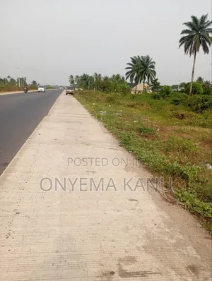 4 Plots by Aba-Portharcourt Highway