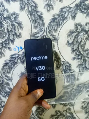 Realme V30 128 GB