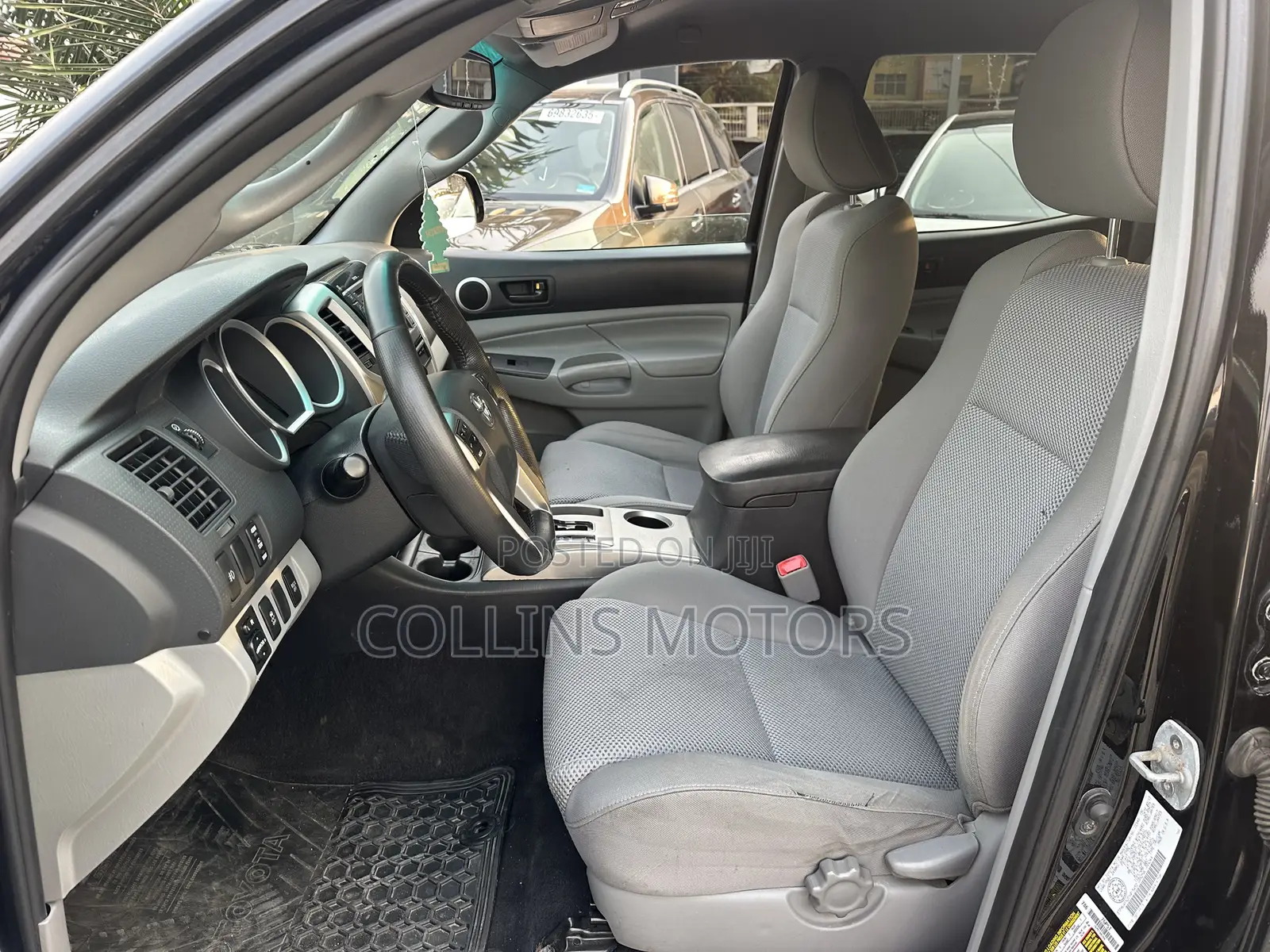 Toyota Tacoma 2013 Black