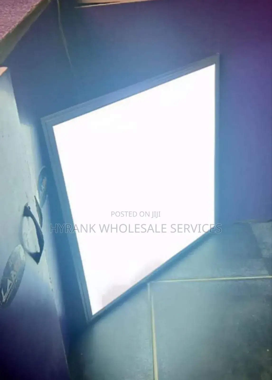 600 by 600 Modular Square Light