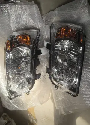 Headlights For Toyota Highlander 2005