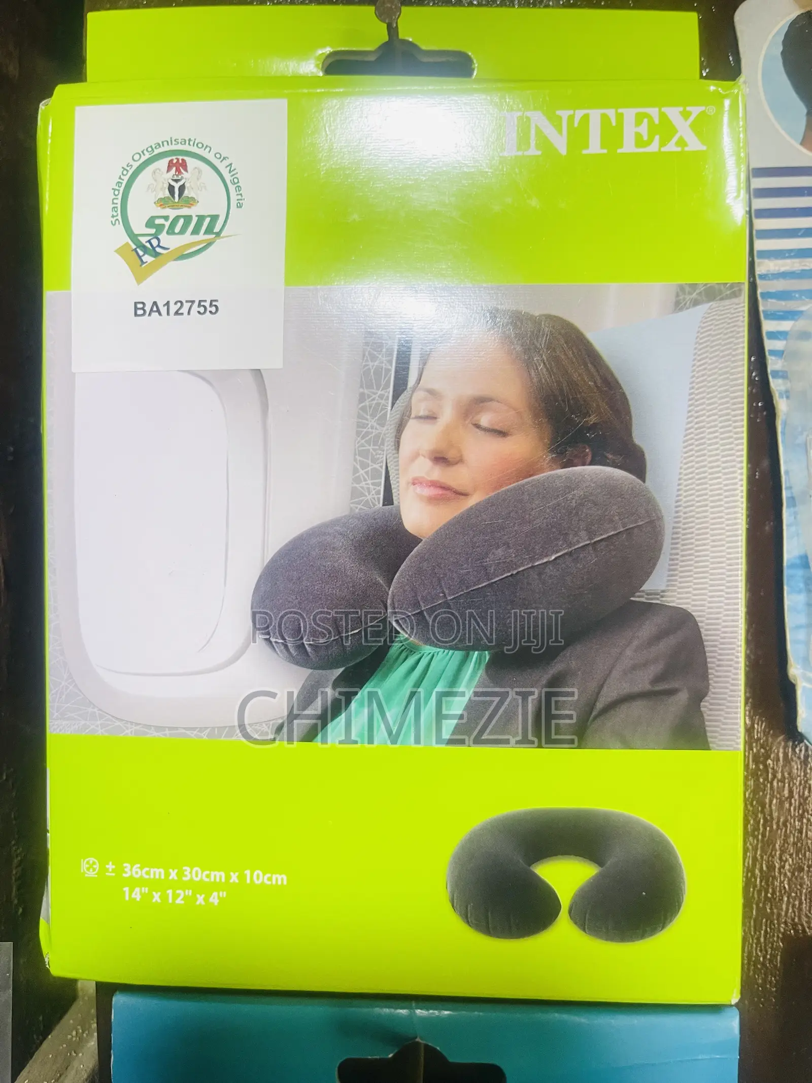 Intex Inflatable Travel Pillow.