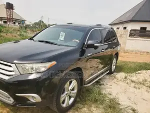 Toyota Highlander Limited 2011 Black