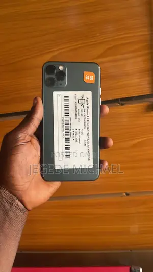 Apple iPhone 11 Pro Max 64 GB
