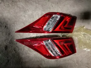 Back Light Is 250 2015 Model Set