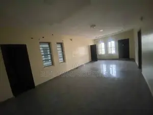 3bdrm Block of Flats in Ikeja GRA for sale