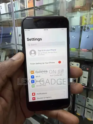 Apple iPhone 7 32 GB Black