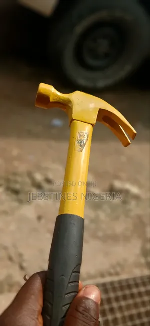Capenters Hammer