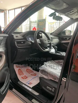 New Chery Tiggo 8 2025 Black