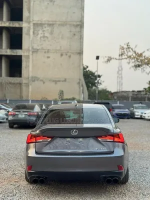 Lexus IS 2017 Gray