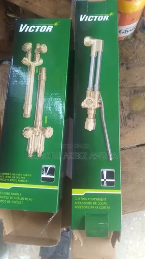 Victor Wedding and Cutting Best Quality