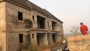 10bdrm Block of Flats in Auchi for sale