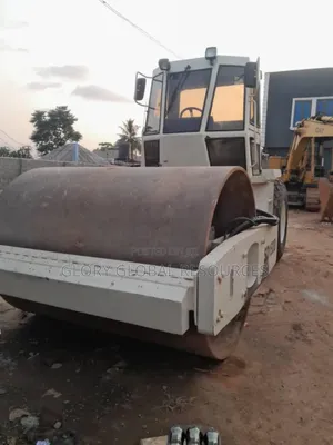 Ingersoll-Rand Roller Vibrator Compactor