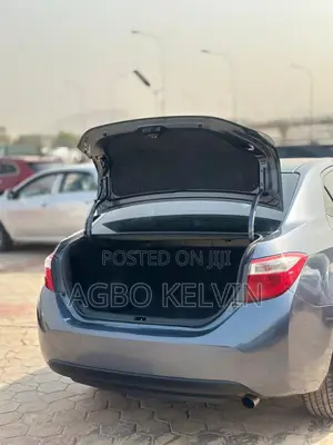Toyota Corolla 2016 Gray