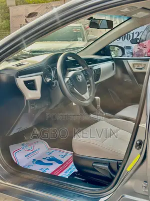 Toyota Corolla 2016 Gray