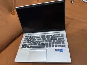 Laptop HP EliteBook 840 G8 16GB Intel Core i7 SSD 512GB