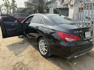 Mercedes-Benz CLA-Class 2017 Black