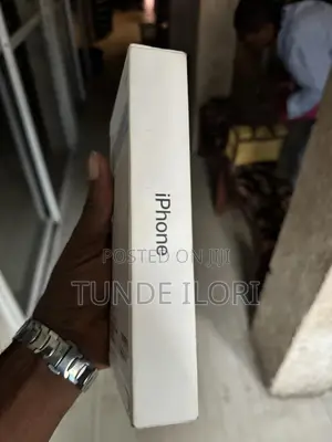 New Apple iPhone 15 Pro Max 256 GB Black