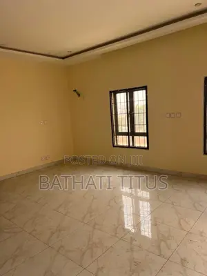 4bdrm Duplex in Mbora for rent
