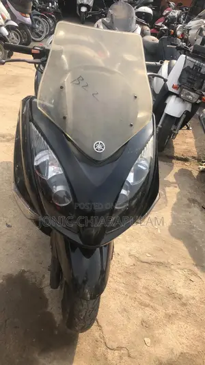 Yamaha Majesty 2018 Black