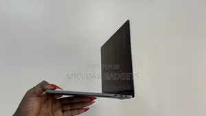 Laptop Apple MacBook Pro 2020 16GB Intel Core I5 SSD 512GB