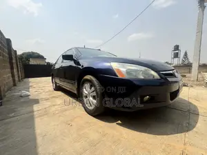 Honda Accord 2006 Blue
