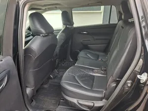 Toyota Highlander XLE 2022 Black