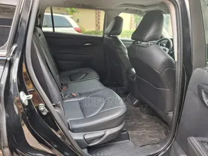 Toyota Highlander XLE 2022 Black