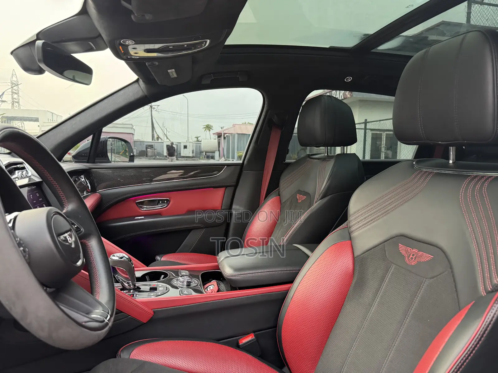 Bentley Bentayga 2022 White