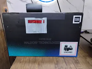 New Laptop Dell Alienware 16 Aurora 16GB Intel Core 7 SSD 1T