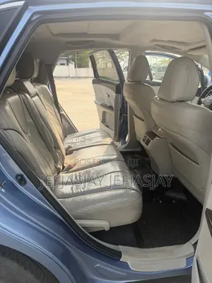 Toyota Venza 2011 Blue