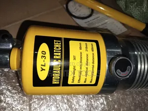 Hydraulic Puller 30 T.