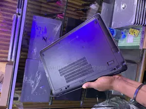 Laptop HP EliteBook 840 G2 8GB Intel Core i7 SSD 256GB