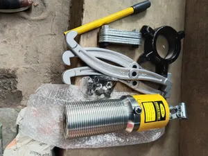Hydraulic Puller 50 T.