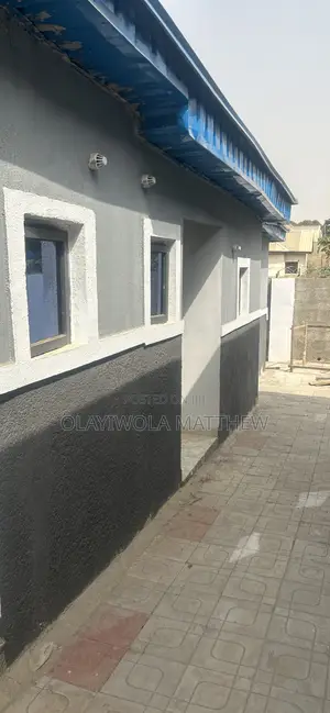 1bdrm Bungalow in Jedo Estate, Sabon Lugbe for rent