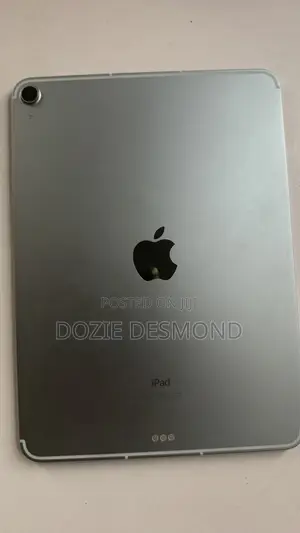 Apple iPad Air (2022) 64 GB Blue