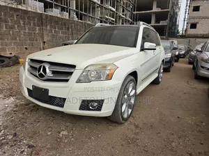 Mercedes-Benz GLK-Class 350 2010 White