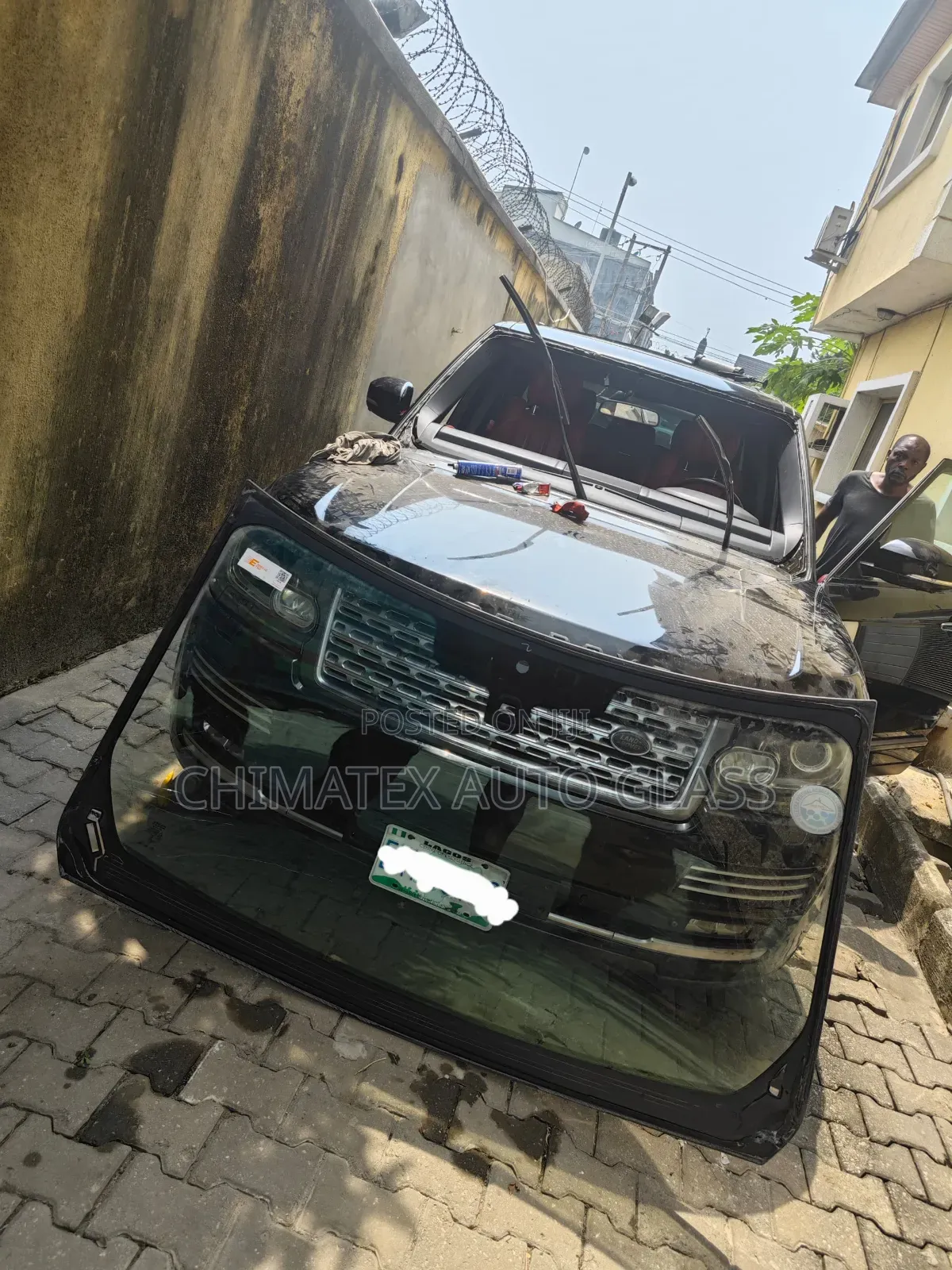 Range Rover Vogue 2017 Windscreen Glass Available