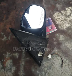 Chrysler 300c Side Mirror