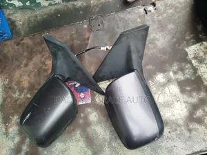 Nissan Rug 2007-2010 Side Mirrors