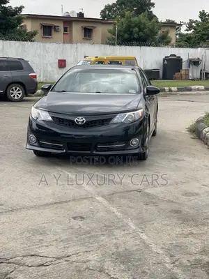 Toyota Camry SE V6 4dr Sedan (3.5L 6cyl 6A) 2013 Black