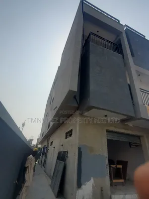 2bdrm Apartment in Jakande for rent