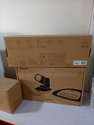 Logitech Meetup 2 Ai Conference Camera for Huddle Rooms