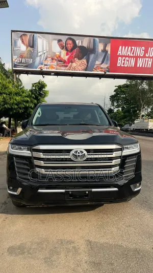 Toyota Land Cruiser 2012 Black