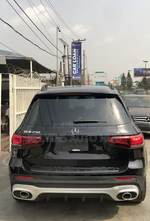 Mercedes-Benz GLB-Class GLB 250 4MATIC 2022 Black
