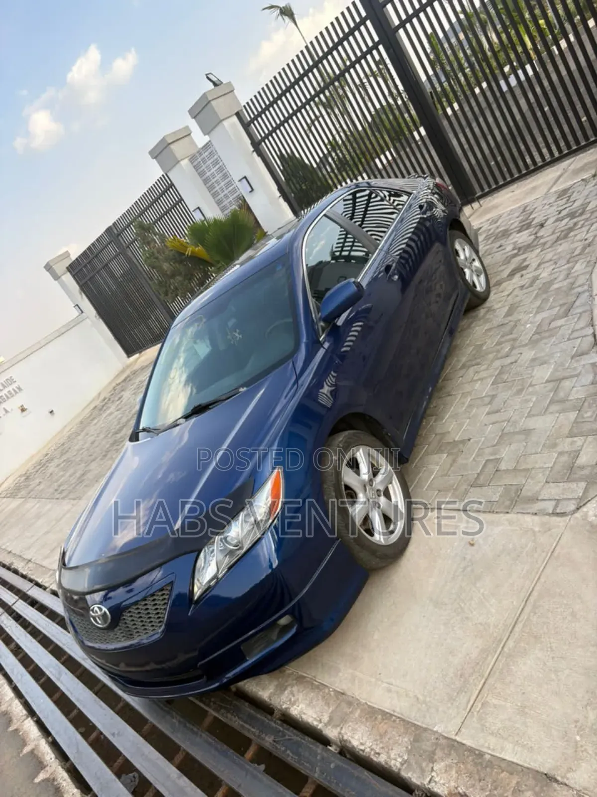 2008 Toyota Camry 2.4 SE Automatic - Image 1