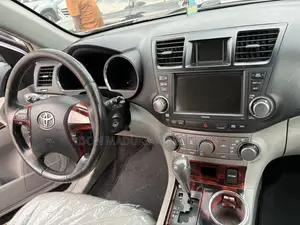 Toyota Highlander Limited 2012 Black
