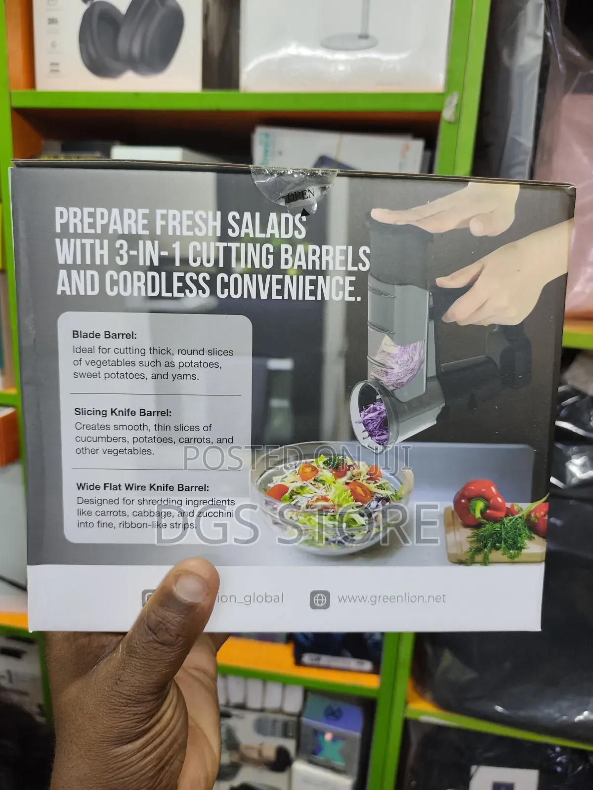 Green Lion Salad Maker