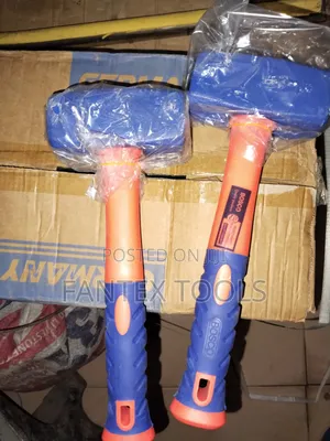 1.5 Kg Hammer.